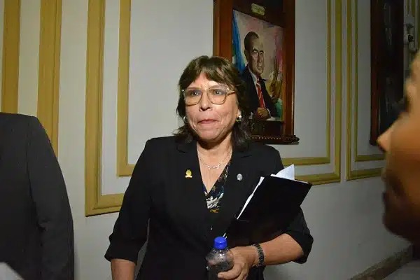 Poder Judicial falla a favor de Delia Espinoza y deja sin efecto su inhabilitación de 10 años