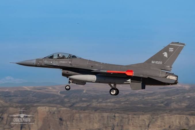 LOS F-16 ARGENTINOS EN ZARAGOZA