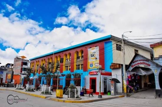 ESTUDIANTES DEL CNI 3 DENUNCIAN SOSPECHOSAS CALIFICACIONES Y EXIGEN INTERVENCIÓN DE LA UGEL PASCO
