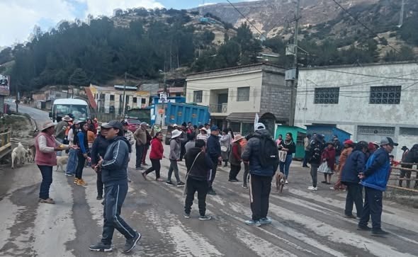 A LA FECHA COMUNIDAD DE SANTA ROSA DE PITIC NO AUTORIZA A NEXA NI TÉCNICOS DE ELECTROCENTRO PARA INGRESAR A LA TORRE AFECTADA.