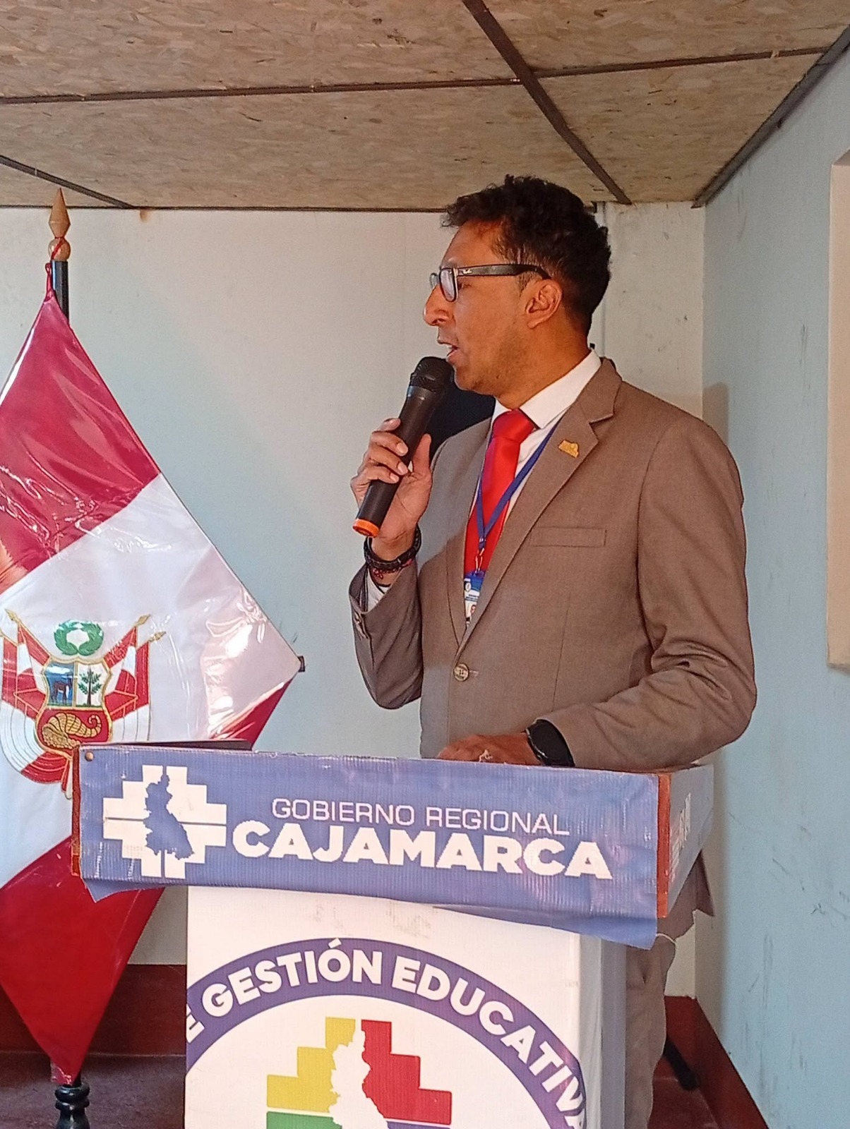 UGEL PASCO IMPULSA EL FORTALECIMIENTO DE CAPACIDADES DE SU PERSONAL MEDIANTE INTERCAMBIO DE EXPERIENCIAS CON LA UGEL CELENDÍN